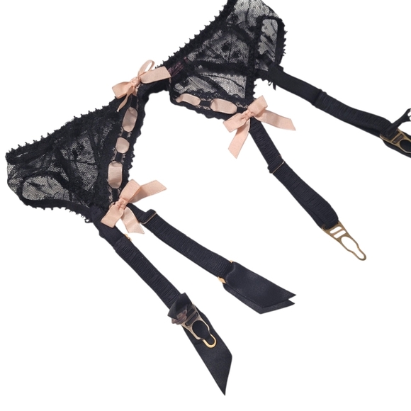 Agent Provocateur Black Lace Garter Belt Pink Bow Mesh Size M - Picture 4 of 13